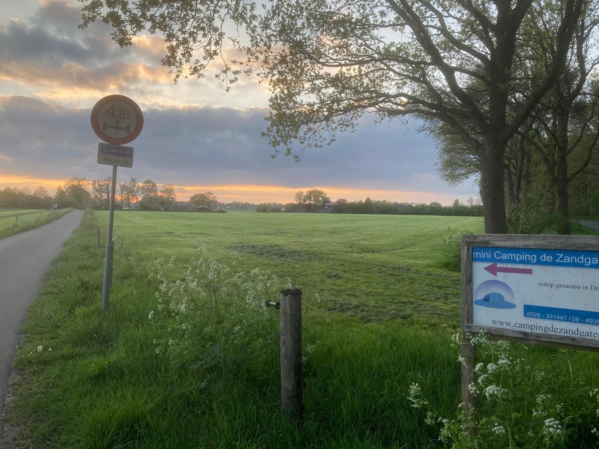 'T Zaandhuus Appartement Stuifzand Buitenkant foto